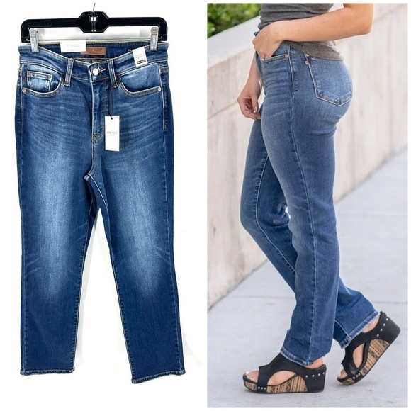 Judy Blue High Waist Straight Leg Jeans Sz 28 Contrast Wash BRAND NEW - Picture 1 of 16
